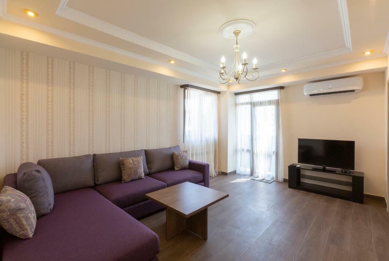 Umba Apartment N3 - Balcony And Mount Ararat View Yerevan Exterior foto