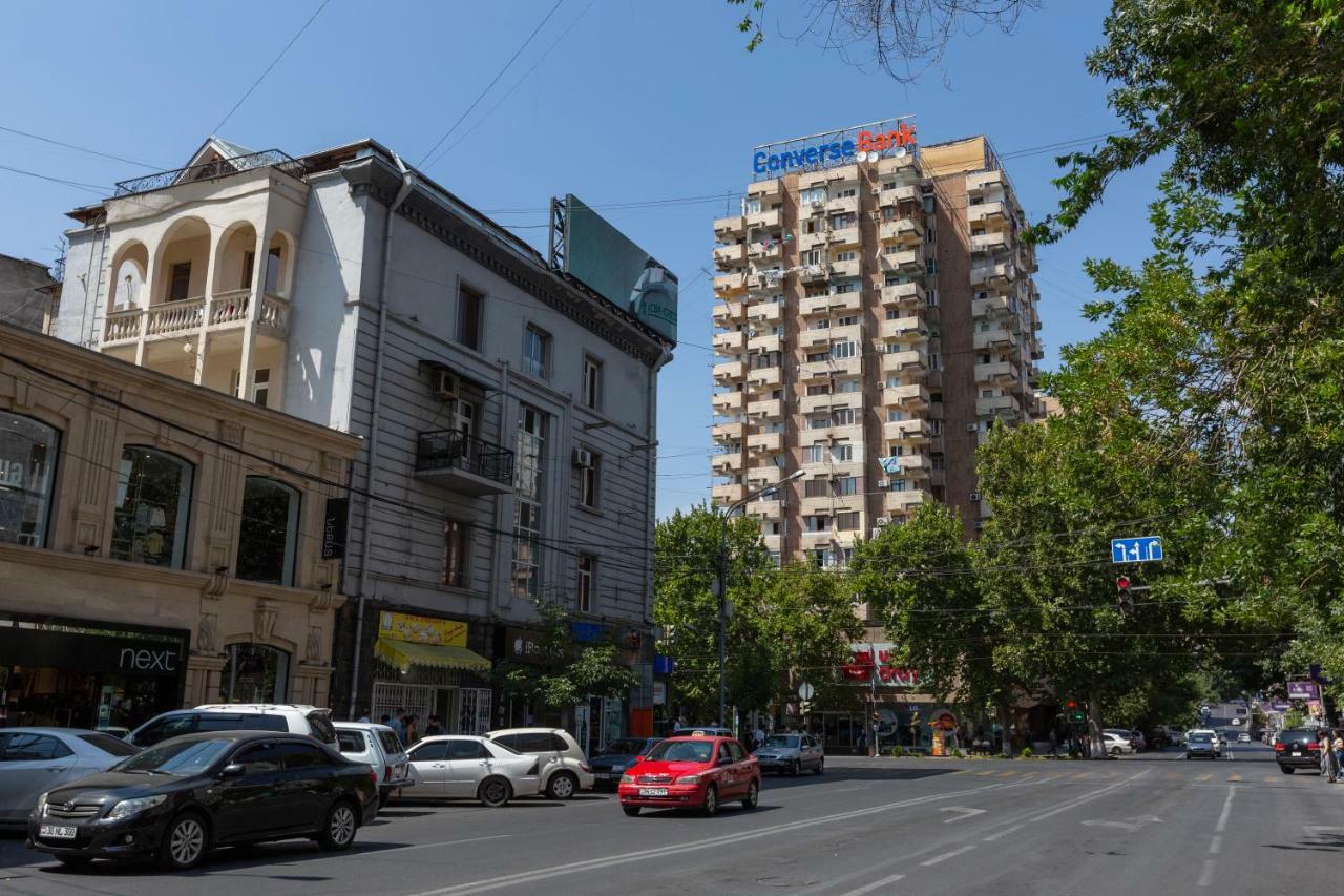 Umba Apartment N3 - Balcony And Mount Ararat View Yerevan Exterior foto